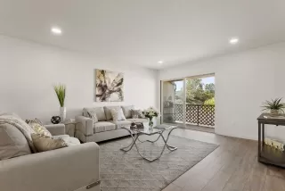 Photo #3: 230022100 Listing