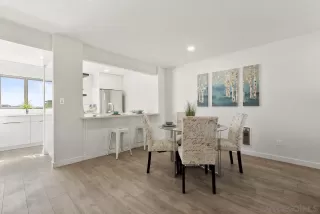 Photo #4: 230022100 Listing