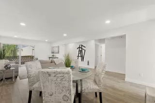 Photo #5: 230022100 Listing