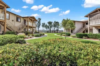 Photo #2: 230022132 Listing 