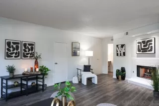 Photo #4: 230022138 Listing