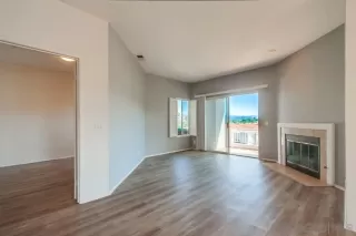 Photo #4: 230022170 Listing