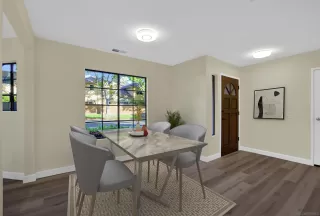 Photo #4: 230022184 Listing