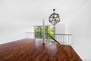 Photo #3: 230022196 Listing 