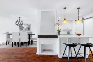 Photo #6: 230022196 Listing 