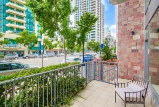 Photo #6: 230022198 Listing