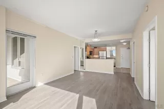 Photo #4: 230022214 Listing