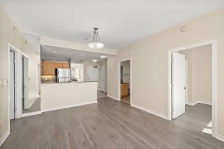 Photo #5: 230022214 Listing