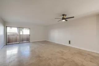 Photo #4: 230022218 Listing