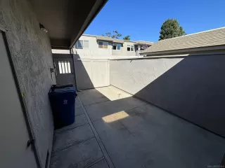 Photo #4: 230022225 Listing