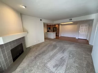 Photo #5: 230022232 Listing