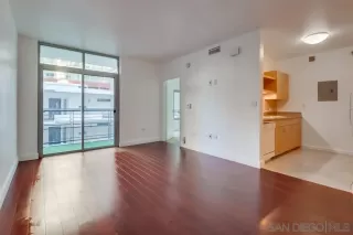 Photo #1: 230022245 Listing