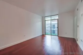 Photo #2: 230022245 Listing