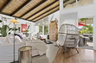 Photo #2: 230022384 Listing