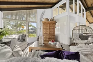 Photo #3: 230022384 Listing