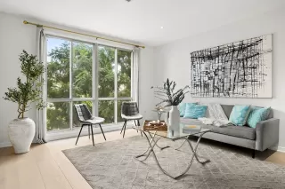 Photo #1: 230022392 Listing 