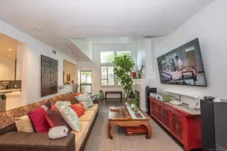 Photo #2: 230022393 Listing