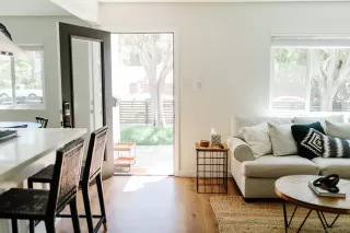 Photo #1: 230022410 Listing