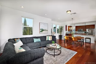 Photo #1: 230022415 Listing