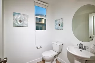 Photo #6: 230022415 Listing