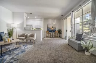 Photo #4: 230022447 Listing