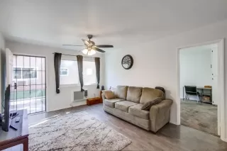 Photo #3: 230022450 Listing