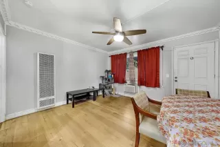 Photo #2: 230022525 Listing