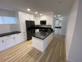 Photo #1: 230022537 Listing