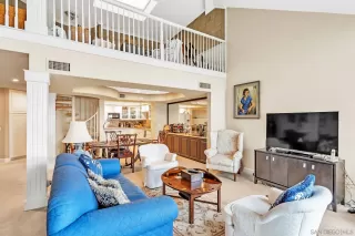 Photo #5: 230022598 Listing 