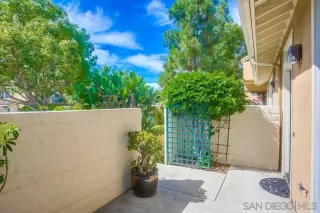 Photo #3: 230022615 Listing