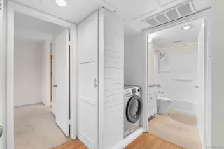 Photo #5: 230022617 Listing