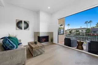 Photo #1: 230022637 Listing