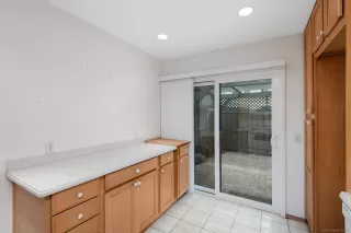 Photo #6: 230022646 Listing