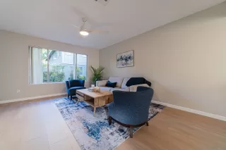 Photo #4: 230022664 Listing