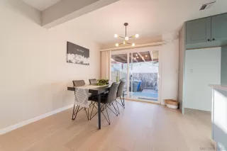 Photo #5: 230022664 Listing