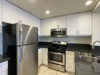 Photo #2: 230022675 Listing