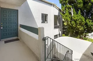 Photo #4: 230022699 Listing