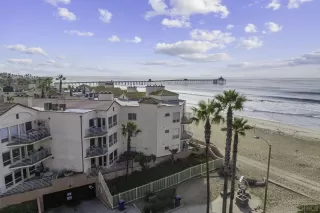 Photo #5: 230022703 Listing