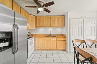 Photo #3: 230022735 Listing