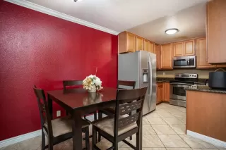 Photo #6: 230022760 Listing