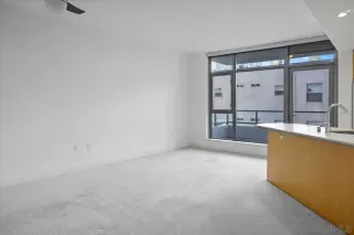 Photo #4: 230022824 Listing 