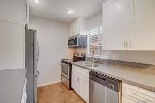 Photo #6: 230022844 Listing