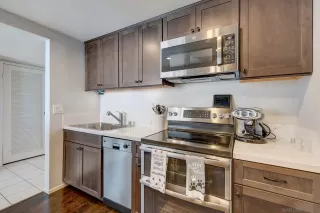 Photo #6: 230022887 Listing