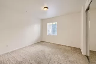 Photo #5: 230022888 Listing 