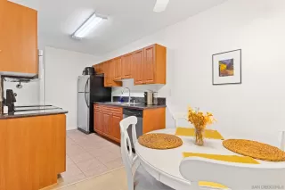 Photo #6: 230022913 Listing 