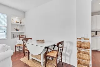 Photo #6: 230022941 Listing