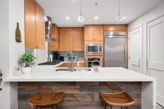 Photo #3: 230022978 Listing 