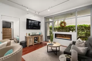 Photo #5: 230022978 Listing 