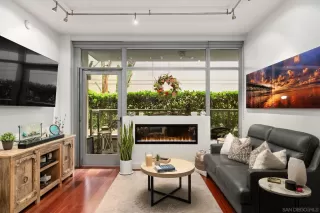 Photo #6: 230022978 Listing 