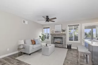 Photo #6: 230022996 Listing